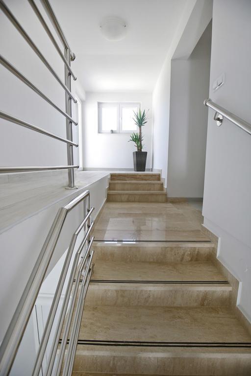 Deluxe Mkc Apartments Zadar Exterior foto