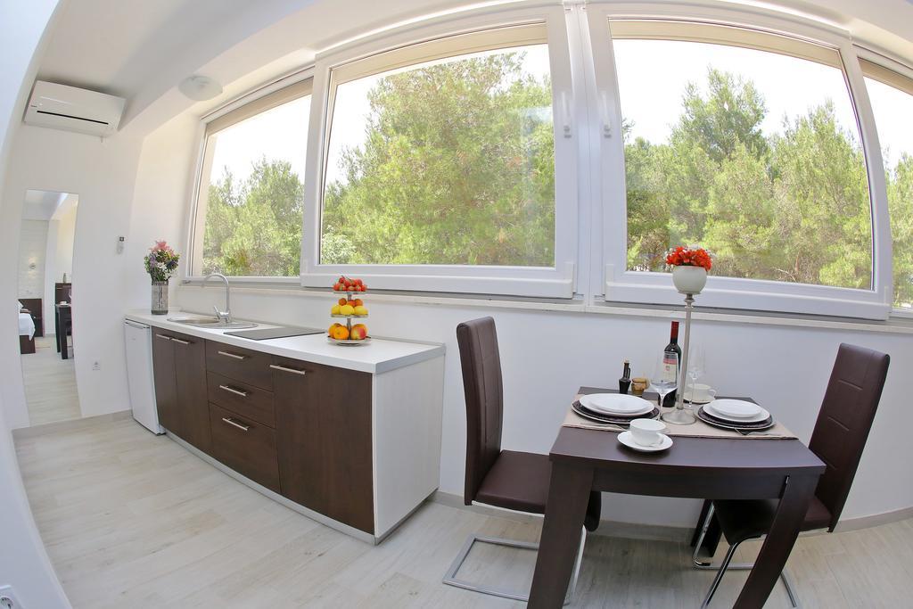 Deluxe Mkc Apartments Zadar Exterior foto