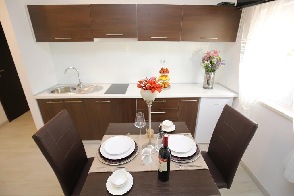 Deluxe Mkc Apartments Zadar Exterior foto