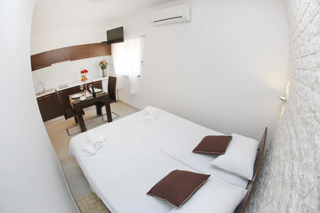 Deluxe Mkc Apartments Zadar Exterior foto
