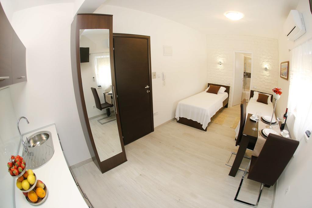 Deluxe Mkc Apartments Zadar Exterior foto